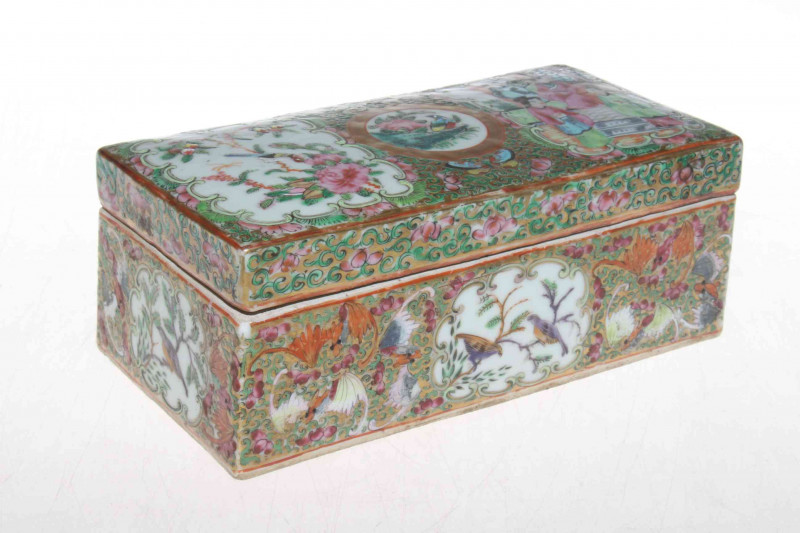 Cantonese lidded box decorated with flowers, birds and figures, 20cm long by 10cm deep by 8cm high.