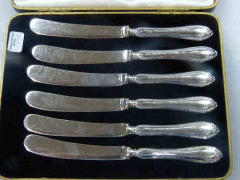 Set of Six Silver Handled Tea Knives