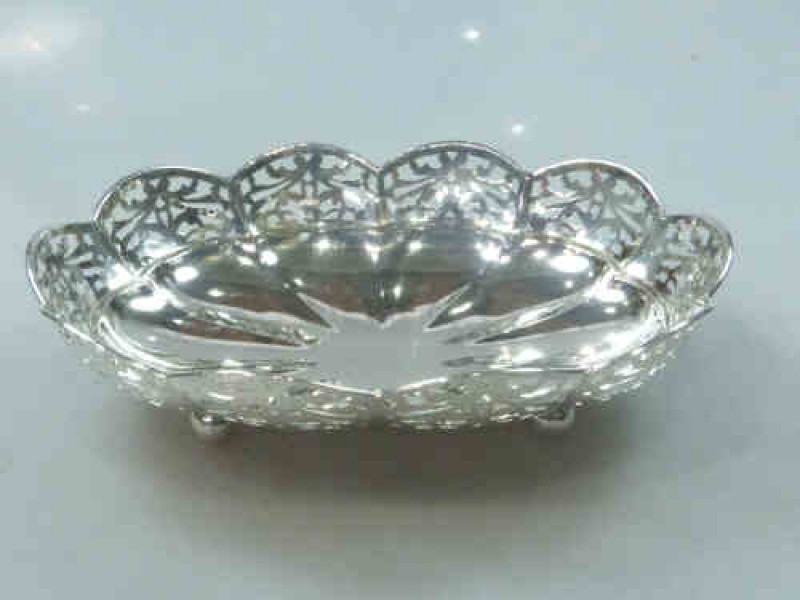 Edwardian Silver Pierced Bowl, Alexander Clark, Birmingham 1902, 11 Troy ozs