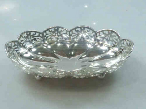 Edwardian Silver Pierced Bowl, Alexander Clark, Birmingham 1902, 11 Troy...