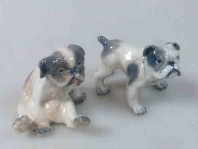 Two Dahl Jensen Copenhagen Models of Bull Dogs, 1134 and 1135