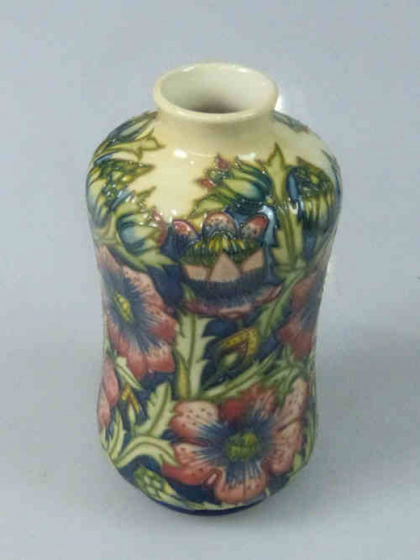 Moorcroft 'Pheasants Eye' Vase