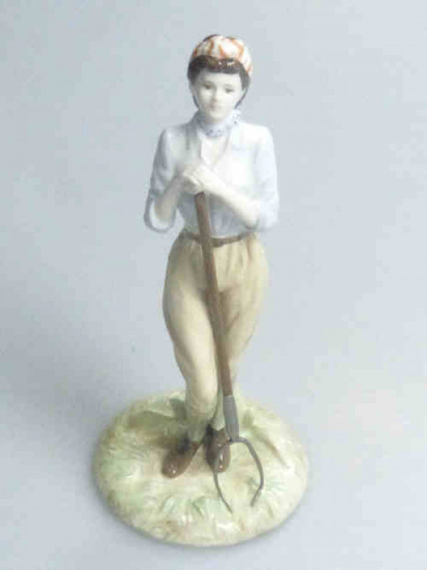 Coalport Figure 'Stella'