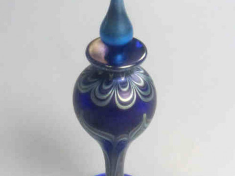 Okra Perfume Bottle and Stopper T1197/04