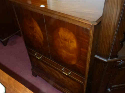 Mahogany TV Cabinet on bracket feet