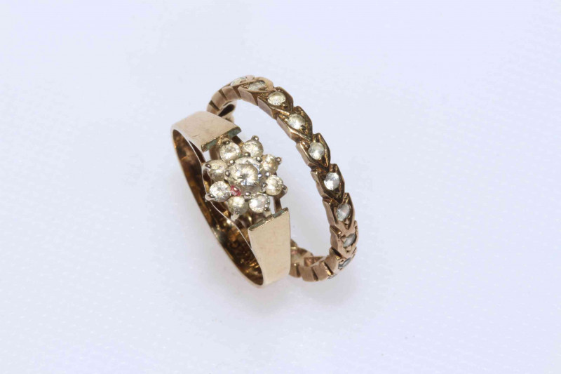 9 carat gold and diamond set eternity ring and 9 carat gold nine stone diamond cluster ring (2).