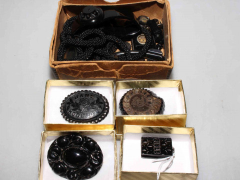 Jet and other jewellery including brooches, bible pendant, etc.