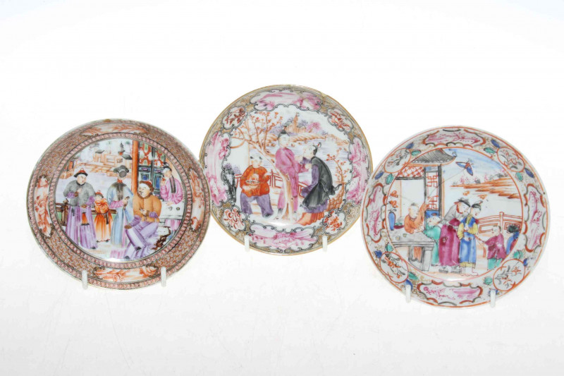 Three Chinese saucers, Mandarin style, 12cm.