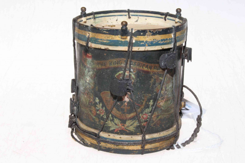 Interesting militaire miniature drum bearing arms of The Kings African Rifles, 8.5cm